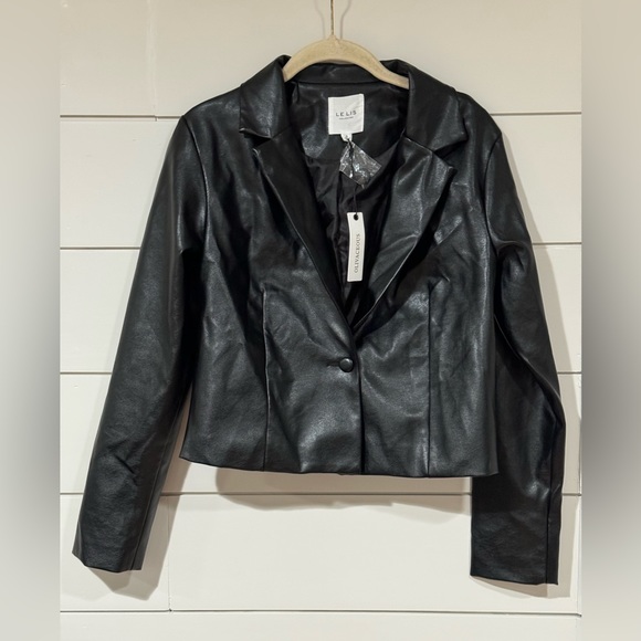 NEW LE LIS VEGAN BLACK LEATHER CROPPED BLAZER SIZE S - Picture 6 of 9